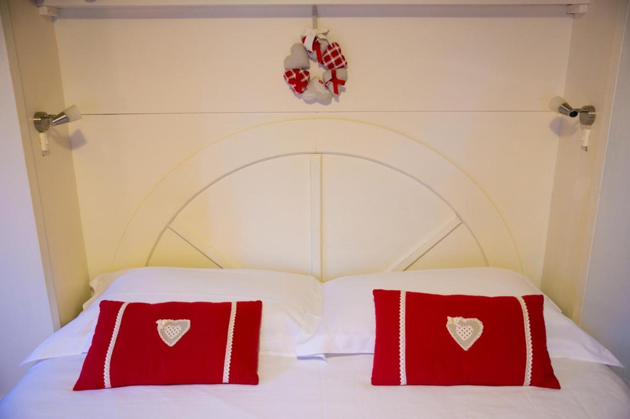 Borgo Dolci Colline Villa คาสติญโญน ฟิโอเรนทิโน ภายนอก รูปภาพ